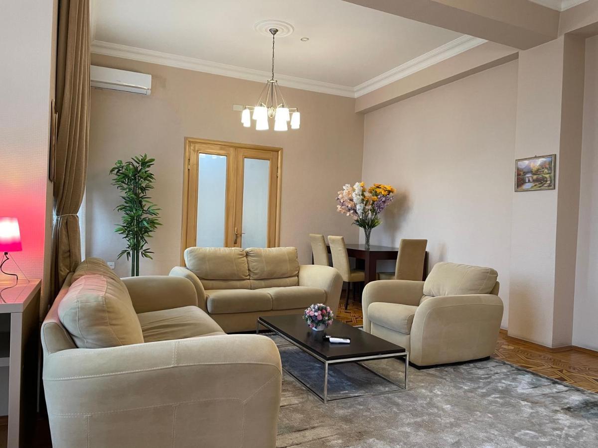 Maiden Boulevard View Baku Extérieur photo