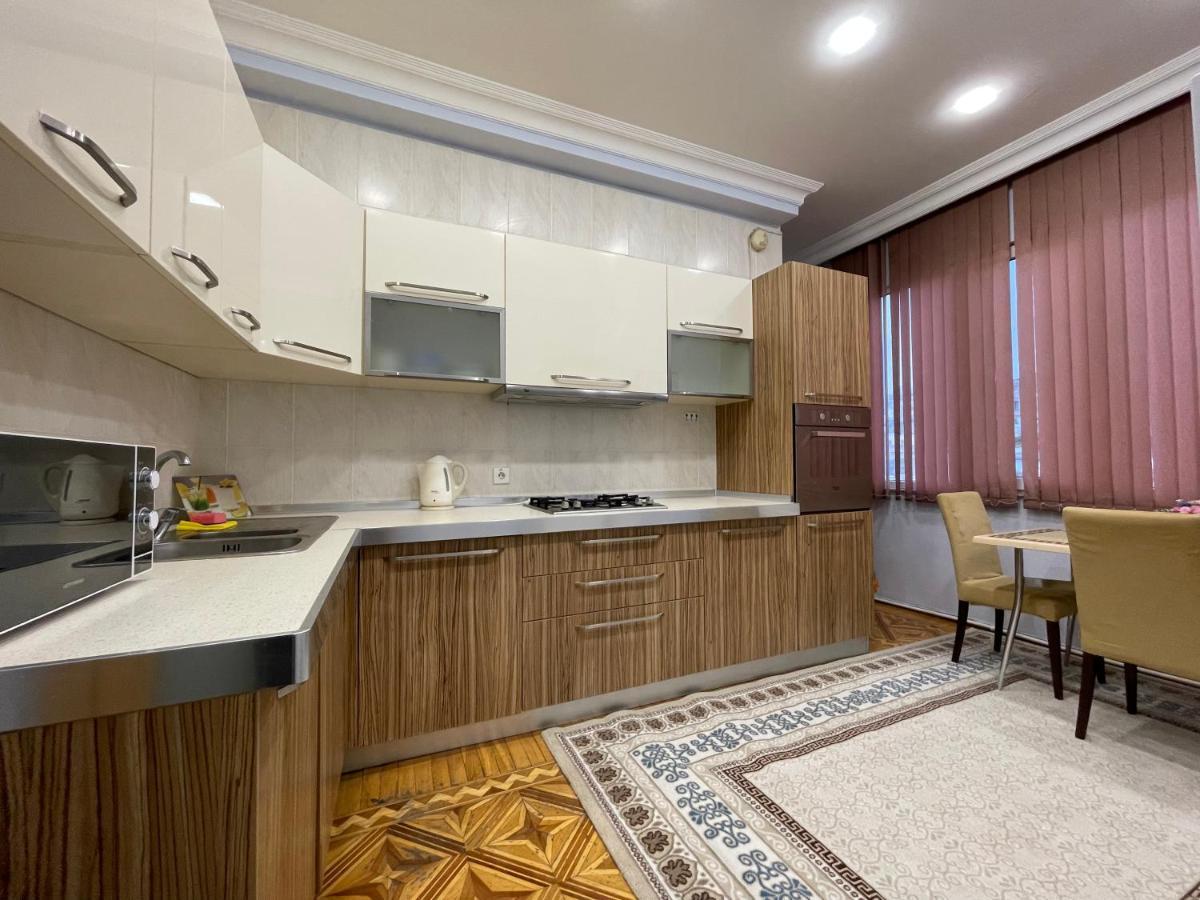 Maiden Boulevard View Baku Extérieur photo